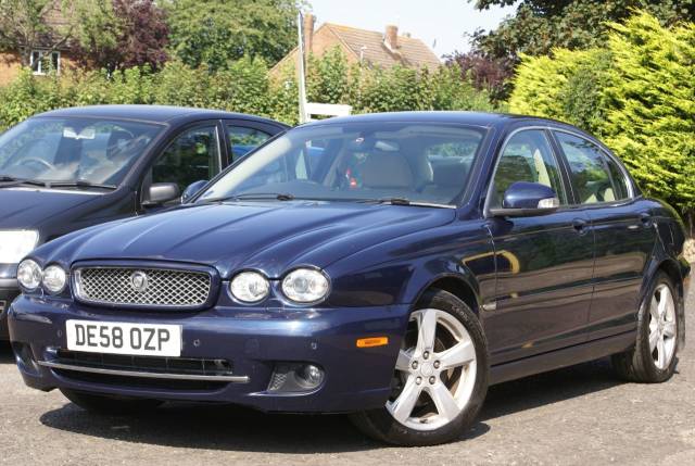 2008 Jaguar X-Type 2.2d SE 2009 4dr Auto DPF