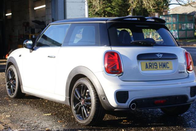 2019 Mini Hatchback 1.5 Cooper Sport II 3dr Auto